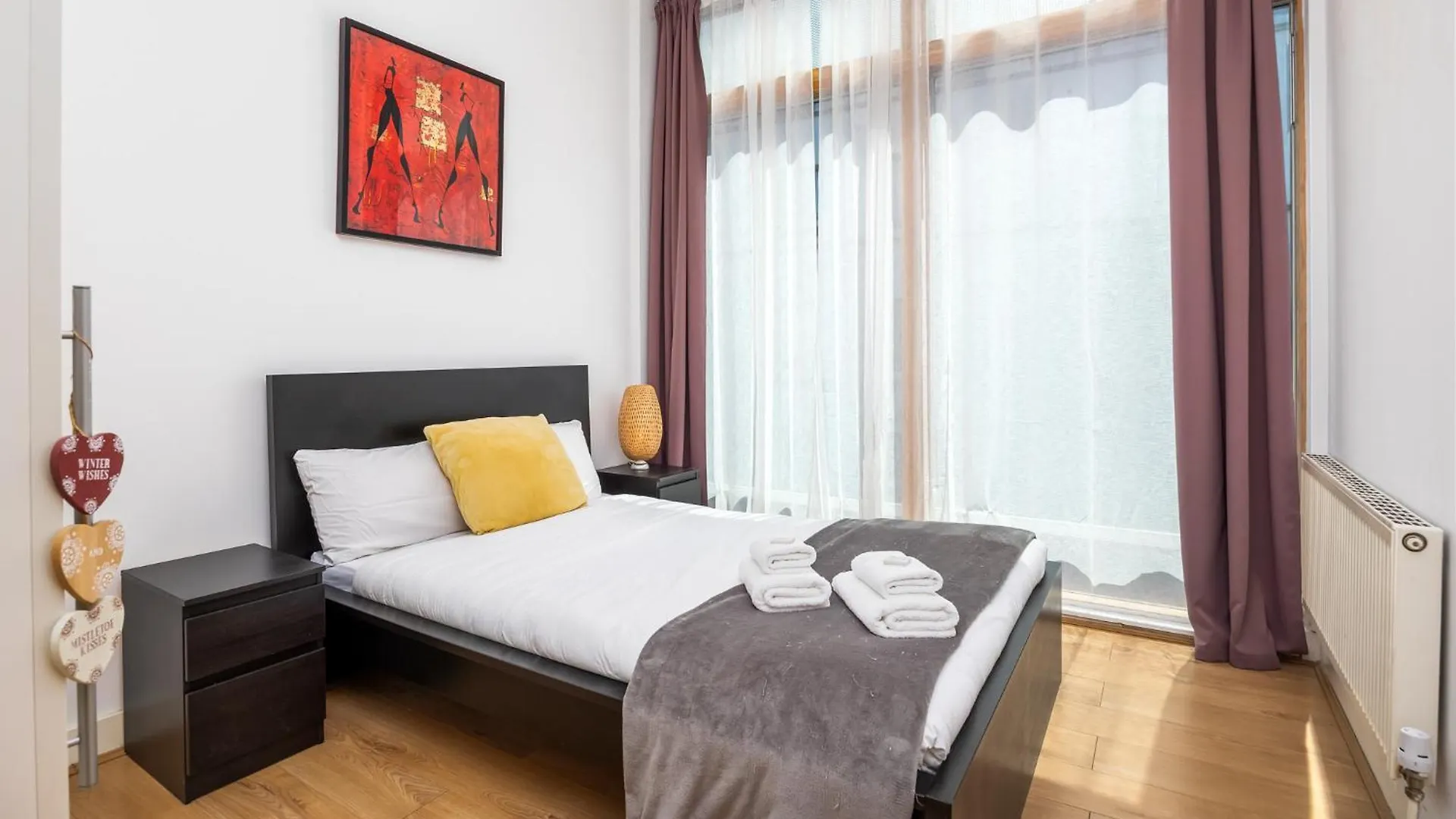 3 Bed In Dublin City Centre 10Min To Spire 0*,