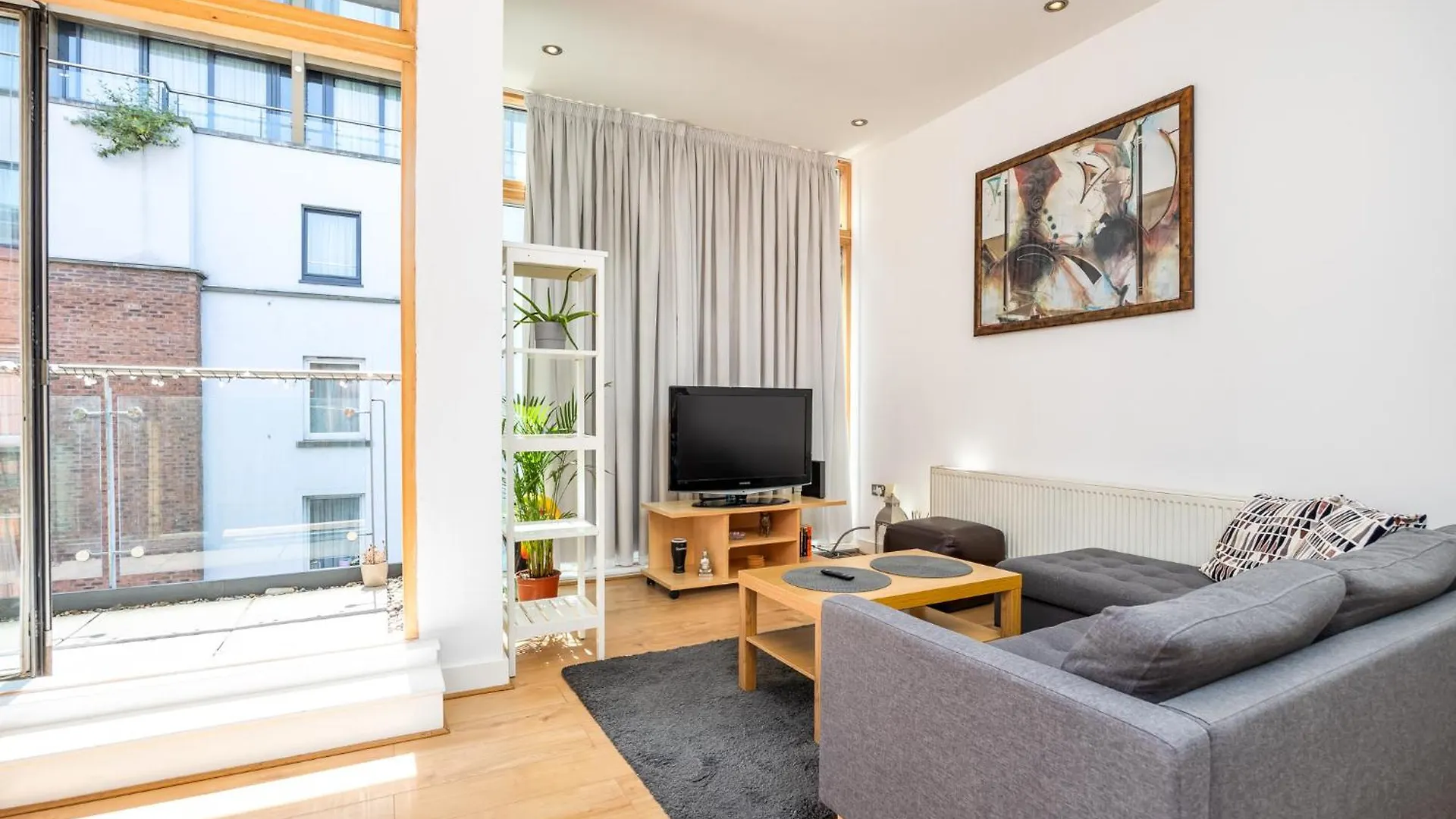 3 Bed In Dublin City Centre 10Min To Spire