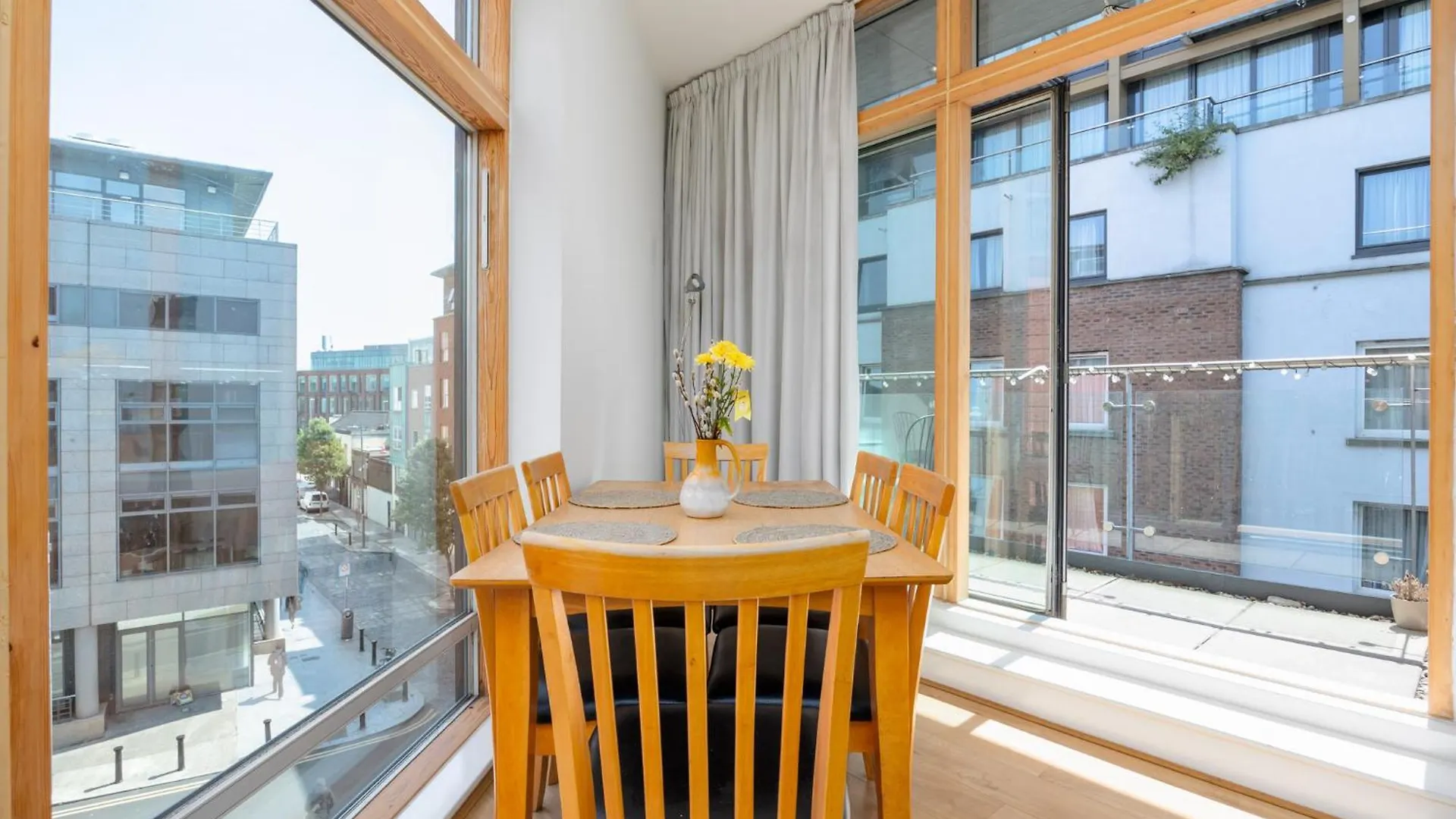 3 Bed In Dublin City Centre 10Min To Spire 公寓
